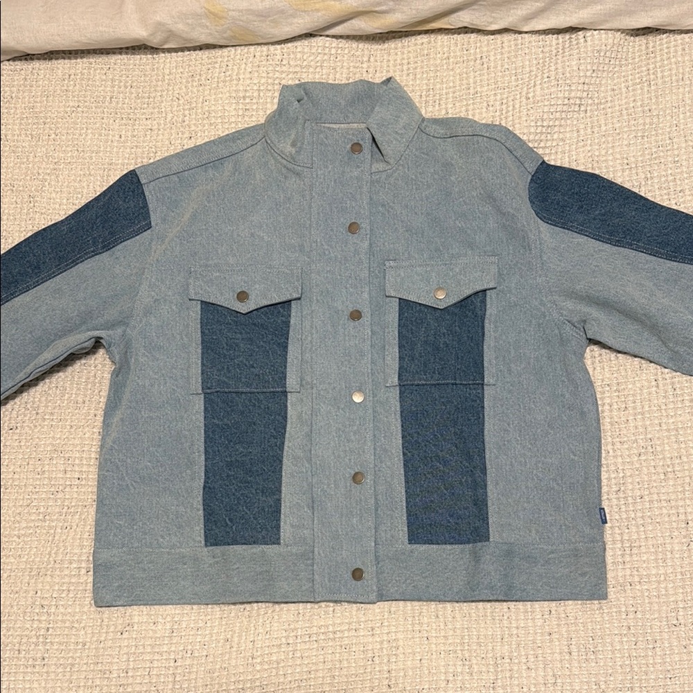 Set Active Two-Tone Denim Jacket